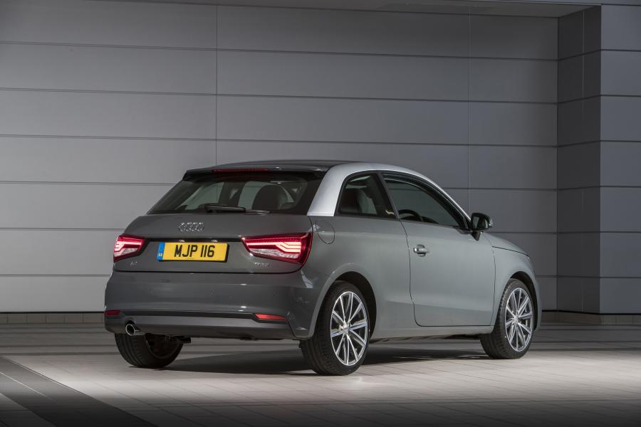  Audi A1 TFSI (8X) 2014 года  (UK) (фото 9 из 14)